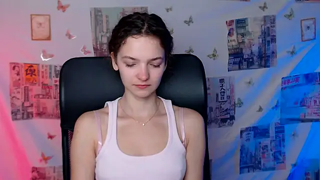 Snapshot of _SusieSu_ chatting on June 2, 6:37 am SusieSu online show from June 2, 6:37 am