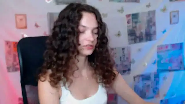 Snapshot of _SusieSu_ chatting on June 18, 12:09 pm SusieSu online show from June 18, 12:09 pm
