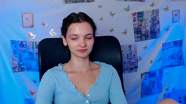 Snapshot of _SusieSu_ chatting on July 8, 12:20 pm SusieSu online show from July 8, 12:20 pm