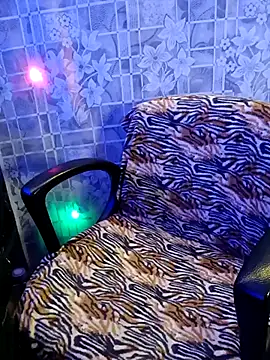 kindar-joy online show from March 18, 5:38 pm