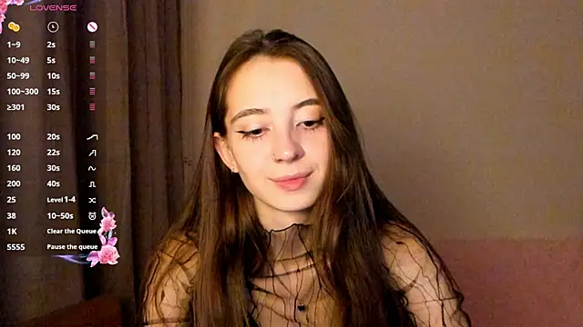 Snapshot of EvaBradley chatting on October 20, 6:52 pm EvaBradley online show from October 20, 6:52 pm