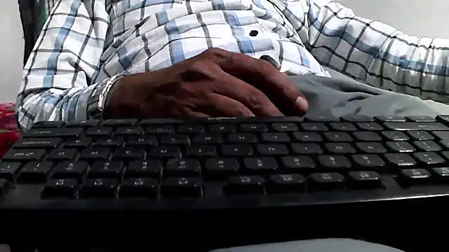 Snapshot of GO_LALA chatting on January 13, 12:13 pm GO LALA online show from January 13, 12:13 pm