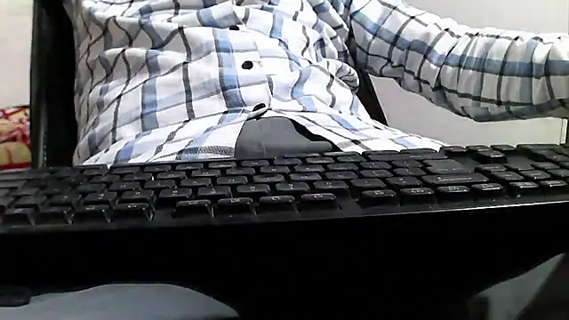 Snapshot of GO_LALA chatting on February 13, 10:34 am GO LALA online show from February 13, 10:34 am