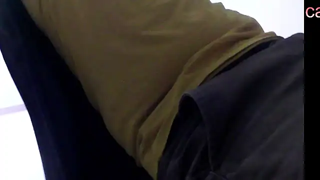 Snapshot of GO_LALA chatting on March 22, 2:05 am GO LALA online show from March 22, 2:05 am