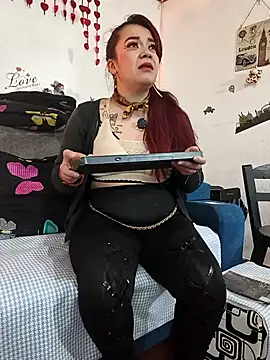 keila j online show from March 20, 10:42 am