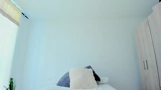 andyylove jk online show from April 20, 1:14 pm