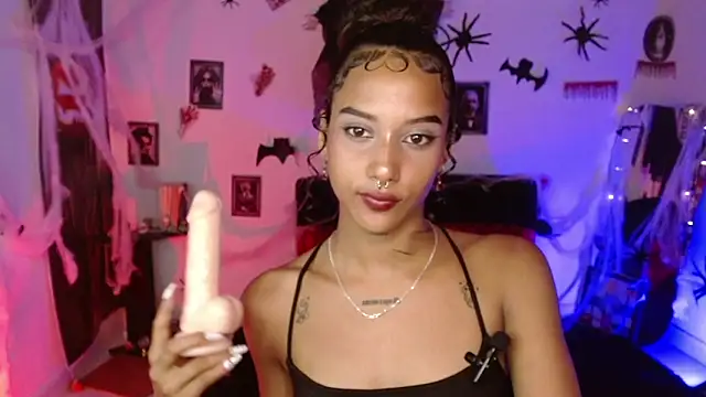 Chelsea  2 online show from October 23, 5:12 pm