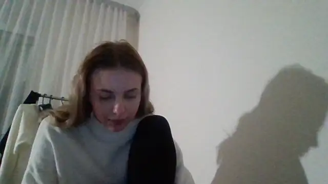 Snapshot of Sweety_Nika chatting on January 11, 12:01 am Sweety Nika online show from January 11, 12:01 am