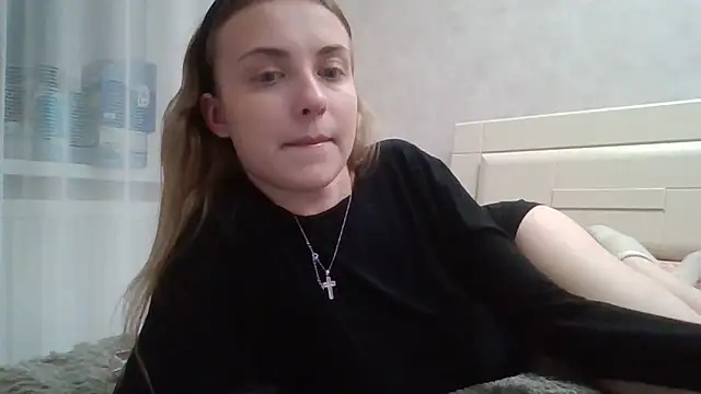 Snapshot of Sweety_Nika chatting on February 27, 9:14 pm Sweety Nika online show from February 27, 9:14 pm