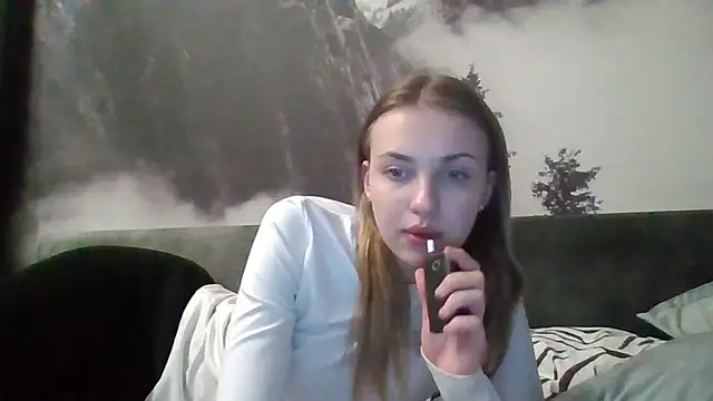 Snapshot of Sweety_Nika chatting on March 17, 9:55 pm Sweety Nika online show from March 17, 9:55 pm