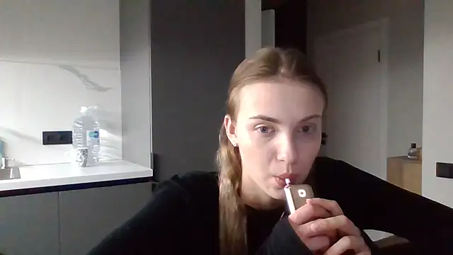 Snapshot of Sweety_Nika chatting on March 22, 2:05 am Sweety Nika online show from March 22, 2:05 am