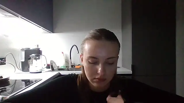 Snapshot of Sweety_Nika chatting on September 25, 8:23 pm Sweety Nika online show from September 25, 8:23 pm
