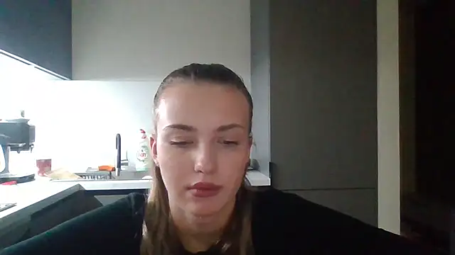 Snapshot of Sweety_Nika chatting on October 2, 5:53 pm Sweety Nika online show from October 2, 5:53 pm