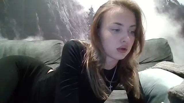 Snapshot of Sweety_Nika chatting on October 4, 9:24 pm Sweety Nika online show from October 4, 9:24 pm