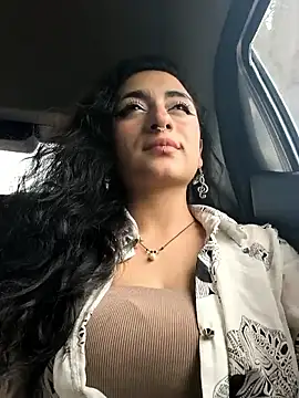 Lila Desiree online show from October 1, 6:36 pm