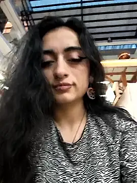 Lila Desiree online show from March 3, 11:10 pm