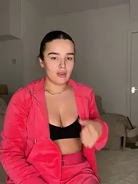 Snapshot of maisiesmithx chatting on January 6, 10:58 pm maisiesmithx online show from January 6, 10:58 pm