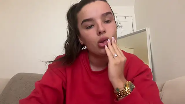 Snapshot of maisiesmithx chatting on January 20, 9:01 pm maisiesmithx online show from January 20, 9:01 pm