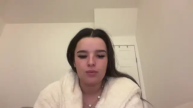 Snapshot of maisiesmithx chatting on January 29, 10:22 pm maisiesmithx online show from January 29, 10:22 pm