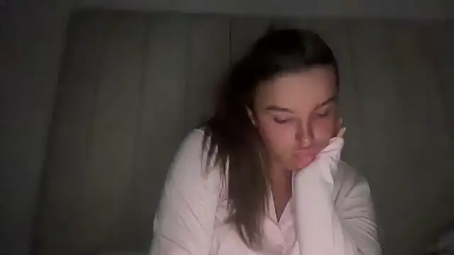 Snapshot of maisiesmithx chatting on September 26, 2:04 am maisiesmithx online show from September 26, 2:04 am