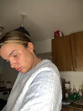 Snapshot of maisiesmithx chatting on October 1, 10:38 pm maisiesmithx online show from October 1, 10:38 pm