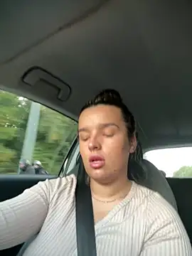 Snapshot of maisiesmithx chatting on October 5, 5:22 pm maisiesmithx online show from October 5, 5:22 pm