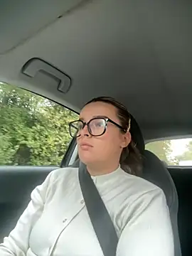 Snapshot of maisiesmithx chatting on October 15, 7:08 am maisiesmithx online show from October 15, 7:08 am