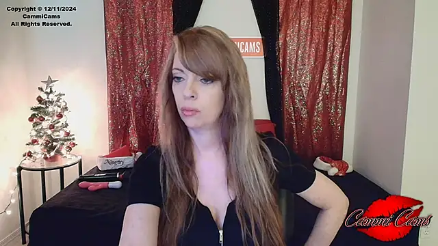 Snapshot of CammiCams chatting on December 11, 7:57 pm CammiCams online show from December 11, 7:57 pm