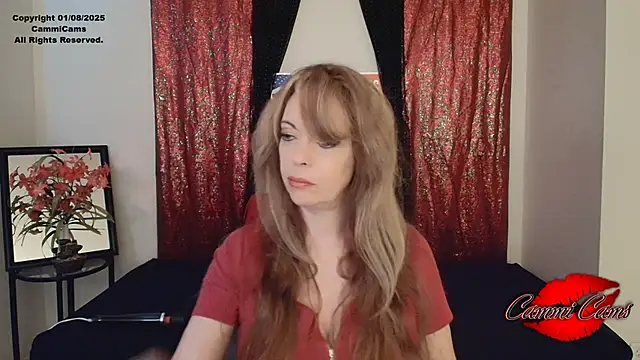 Snapshot of CammiCams chatting on January 8, 5:37 pm CammiCams online show from January 8, 5:37 pm