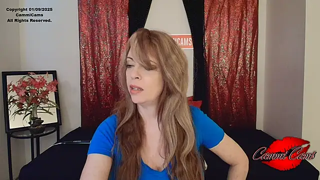 Snapshot of CammiCams chatting on January 9, 8:44 pm CammiCams online show from January 9, 8:44 pm