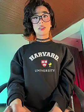 sue   0 online show from October 26, 6:41 am