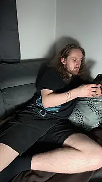 DrownMentallyyy online show from April 11, 4:17 am