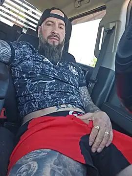 Beardedtattood online show from June 3, 2:33 pm