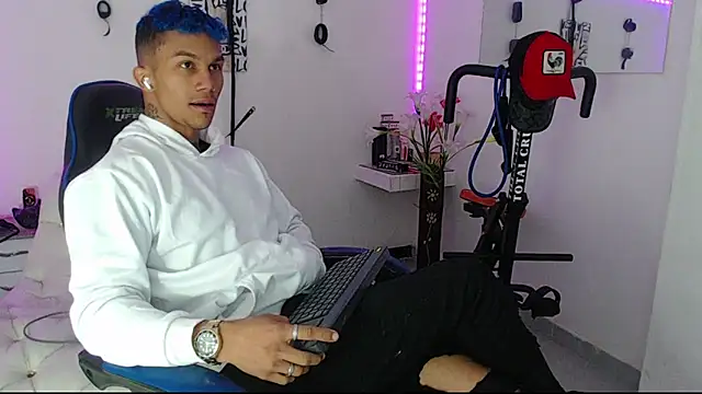 Leonard Price online show from March 13, 2:01 pm