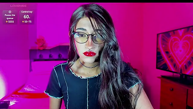 Lararose01 online show from December 2, 4:20 pm