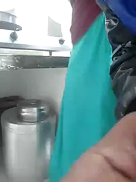 Snapshot of savixxx chatting on November 18, 5:23 am savixxx online show from November 18, 5:23 am