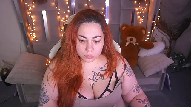 Kittywakee online show from March 12, 11:33 pm