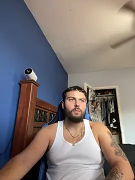 Snapshot of MasterKvn chatting on January 13, 2:21 pm MasterKvn online show from January 13, 2:21 pm