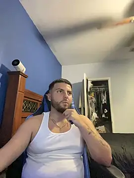 Snapshot of MasterKvn chatting on January 15, 9:35 am MasterKvn online show from January 15, 9:35 am