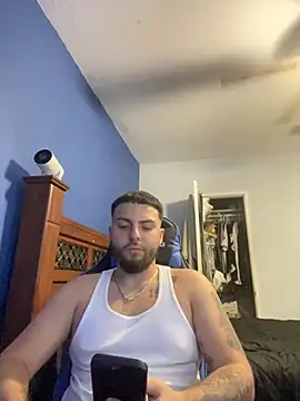 Snapshot of MasterKvn chatting on January 16, 5:53 am MasterKvn online show from January 16, 5:53 am