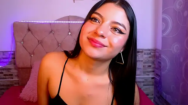 elizabethcooper online show from January 21, 1:18 am