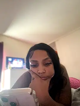 Snapshot of Jayhoney25 chatting on September 23, 6:22 pm Jayhoney25 online show from September 23, 6:22 pm