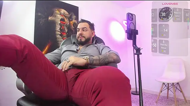 Ethan Castellano online show from October 13, 8:42 pm