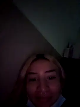 sadnessgyall online show from January 31, 6:13 am