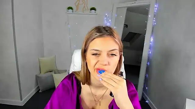 Cherry Price online show from February 12, 12:16 am