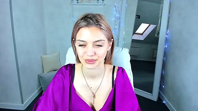 Cherry Price online show from February 12, 3:18 am