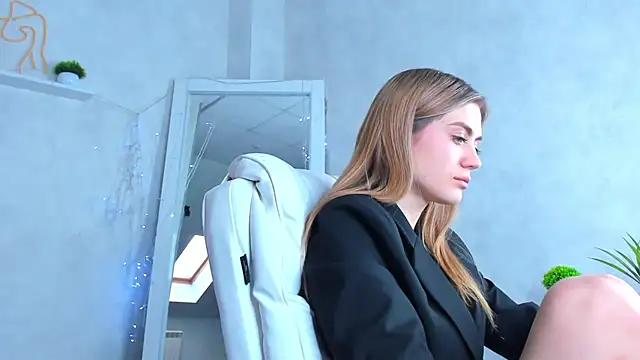 Cherry Price online show from March 21, 5:21 am