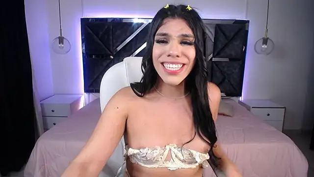 MIA YOURHOTTIE online show from January 16, 11:26 am