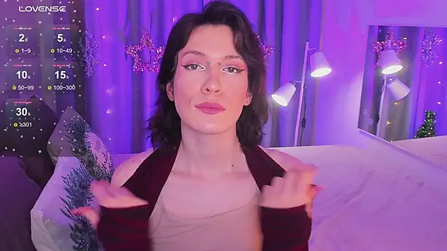 Snapshot of Kolette_Gray chatting on December 18, 10:30 am Kolette Gray online show from December 18, 10:30 am