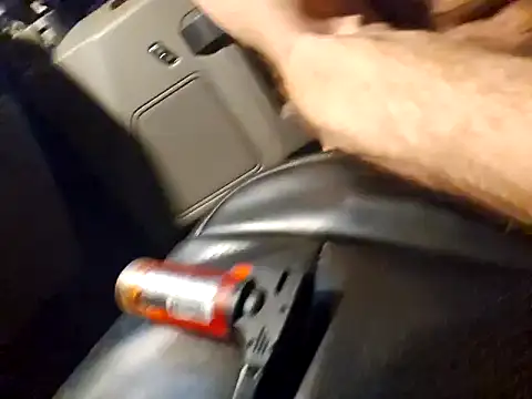 Spunwhiteboy1992 online show from February 22, 12:15 pm